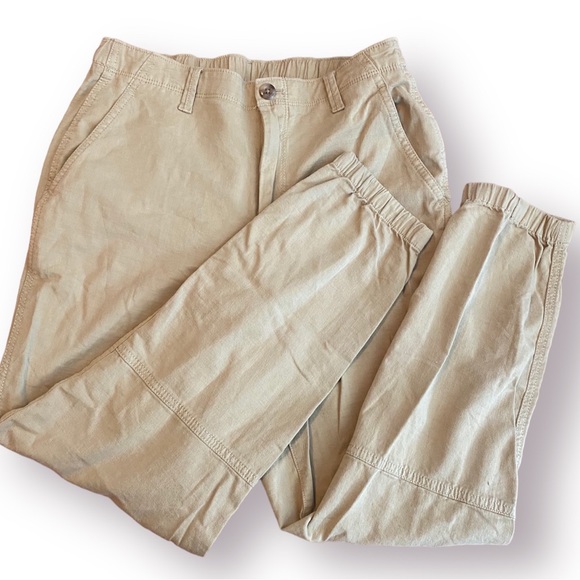 Gap Jogger styled Khakis - Picture 5 of 6